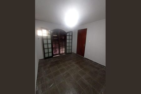 Casa para alugar com 2 quartos, 70m² em Cerâmica, Nova Iguaçu