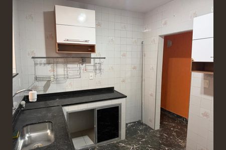 Apartamento para alugar com 80m², 2 quartos e 1 vaga Apartamento para alugar com 80m², 2 quartos e 1 vagaCozinha