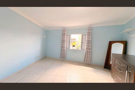 Casa à venda com 2 quartos, 99m² em Vila Mangalot, São Paulo