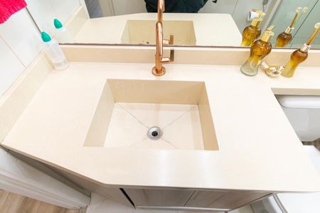 Apartamento para alugar com 83m², 3 quartos e 2 vagasBanheiro 2