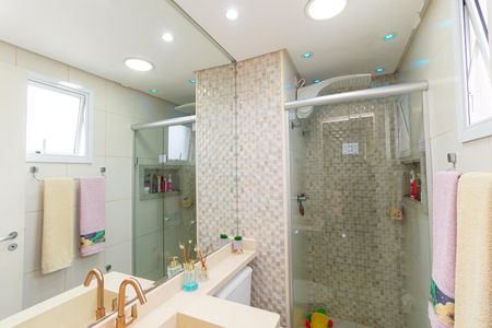 Banheiro da Suíte de apartamento para alugar com 3 quartos, 83m² em Vila Prudente, São Paulo