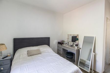 Casa de condomínio à venda com 227m², 2 quartos e 2 vagas Casa de condomínio à venda com 227m², 2 quartos e 2 vagasSuíte 2