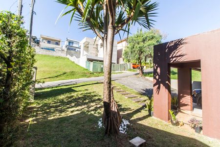 Casa de condomínio à venda com 227m², 2 quartos e 2 vagas Casa de condomínio à venda com 227m², 2 quartos e 2 vagasVista da Rua