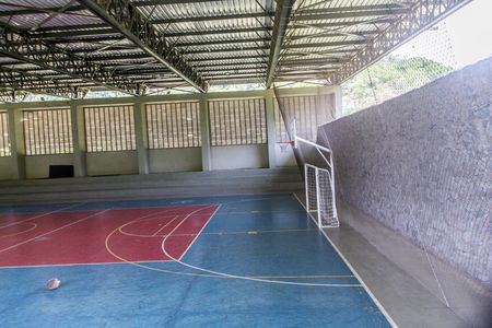 Casa de condomínio à venda com 227m², 2 quartos e 2 vagas Casa de condomínio à venda com 227m², 2 quartos e 2 vagasQuadra Esportiva