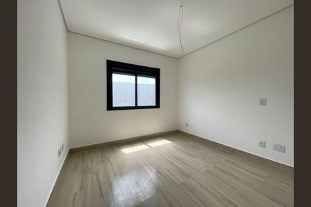 Casa à venda com 3 quartos, 140m² em São Domingos, São Paulo