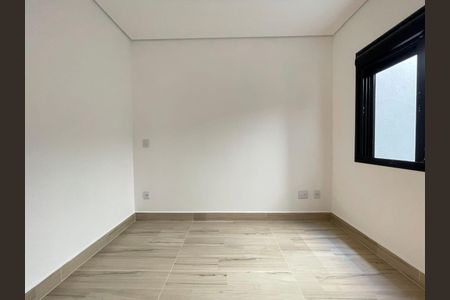 Casa à venda com 3 quartos, 140m² em São Domingos, São Paulo