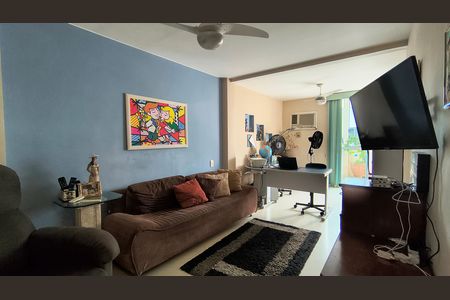 Apartamento à venda com 160m², 3 quartos e 5 vagas Apartamento à venda com 160m², 3 quartos e 5 vagasSuíte 2