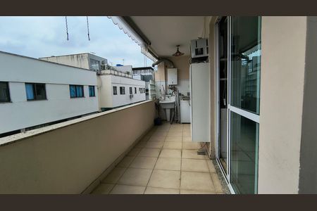 Apartamento à venda com 160m², 3 quartos e 5 vagas Apartamento à venda com 160m², 3 quartos e 5 vagasVaranda dos Quartos