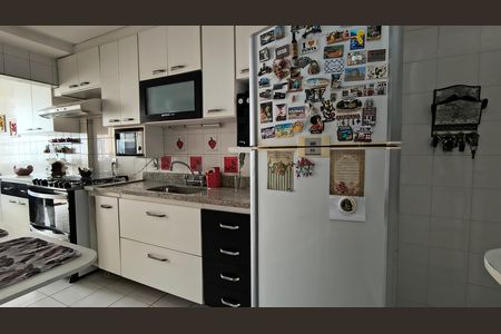 Apartamento à venda com 160m², 3 quartos e 5 vagas Apartamento à venda com 160m², 3 quartos e 5 vagasCozinha