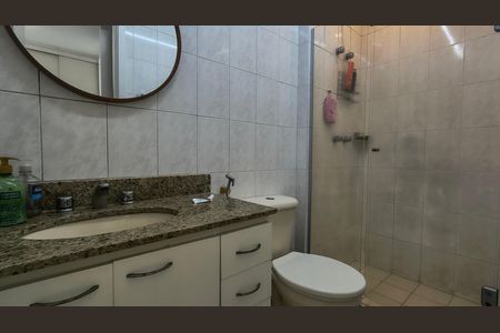 Apartamento à venda com 160m², 3 quartos e 5 vagas Apartamento à venda com 160m², 3 quartos e 5 vagasBanheiro Social