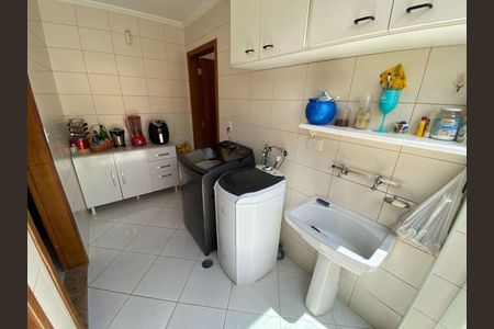 Casa à venda com 175m², 3 quartos e 3 vagas