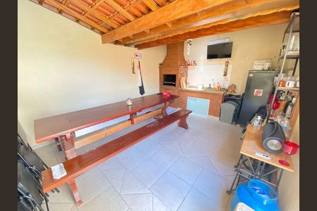 Casa à venda com 3 quartos, 175m² em Jardim Vista Linda, São Paulo