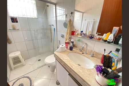 Casa à venda com 175m², 3 quartos e 3 vagas