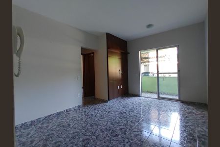 Sala de apartamento para alugar com 2 quartos, 55m² em Chácaras Tubalina e Quartel, Uberlândia
