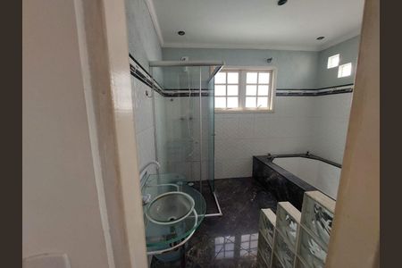 Casa à venda com 4 quartos, 265m² em Tarumã, Barueri