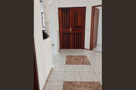 Casa à venda com 265m², 4 quartos e 7 vagas