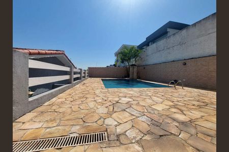 Casa à venda com 265m², 4 quartos e 7 vagas