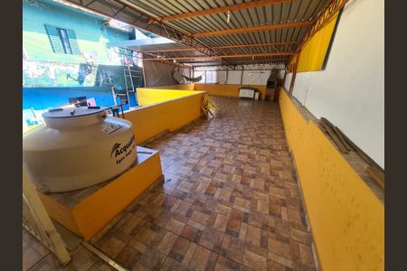 Casa à venda com 192m², 2 quartos e 3 vagas