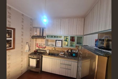 Casa à venda com 192m², 2 quartos e 3 vagas