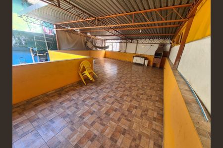 Casa à venda com 192m², 2 quartos e 3 vagas