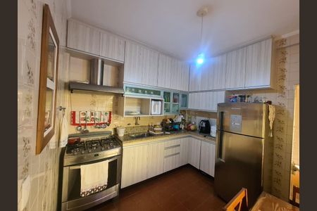 Casa à venda com 192m², 2 quartos e 3 vagas