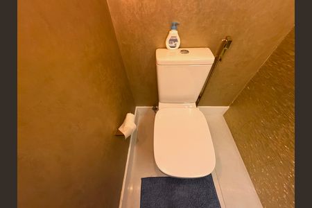 Casa de condomínio para alugar com 490m², 4 quartos e 2 vagasLavabo