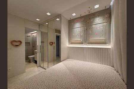Casa de condomínio para alugar com 490m², 4 quartos e 2 vagasSuíte 3