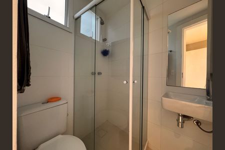 Casa de condomínio para alugar com 490m², 4 quartos e 2 vagasCozinha e Área de Serviço - Banheiro