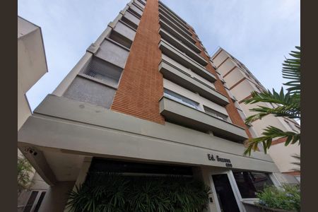 Apartamento à venda com 48m², 1 quarto e 1 vaga Apartamento à venda com 48m², 1 quarto e 1 vagaFachada