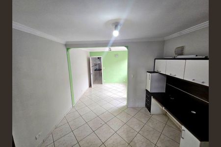 Casa à venda com 3 quartos, 170m² em Jardim Rosa Maria, São Paulo