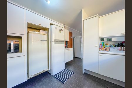 Casa à venda com 333m², 5 quartos e 5 vagasCopa e Cozinha