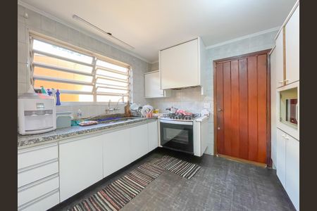 Casa à venda com 333m², 5 quartos e 5 vagasCopa e Cozinha