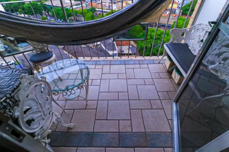 Apartamento à venda com 96m², 3 quartos e 2 vagas Apartamento à venda com 96m², 3 quartos e 2 vagasVaranda da Sala