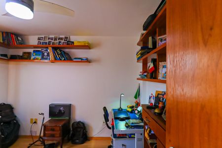 Apartamento à venda com 96m², 3 quartos e 2 vagas Apartamento à venda com 96m², 3 quartos e 2 vagasQuarto 2