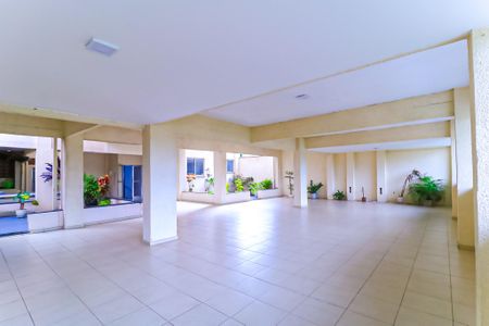Apartamento à venda com 96m², 3 quartos e 2 vagas Apartamento à venda com 96m², 3 quartos e 2 vagasÁrea comum - Salão de festas