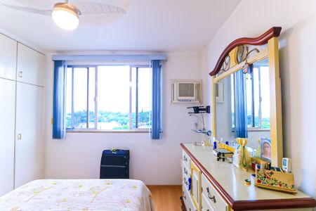 Apartamento à venda com 96m², 3 quartos e 2 vagas Apartamento à venda com 96m², 3 quartos e 2 vagasQuarto - Suíte