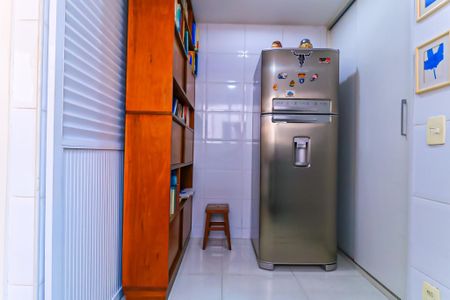 Apartamento à venda com 96m², 3 quartos e 2 vagas Apartamento à venda com 96m², 3 quartos e 2 vagasÁrea de Serviço