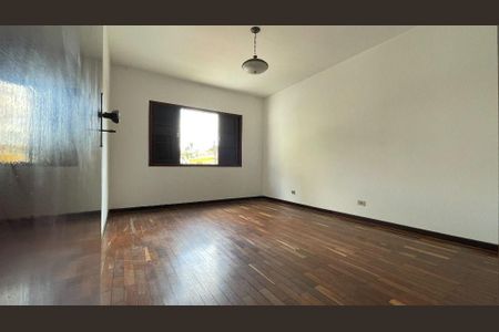 Casa à venda com 3 quartos, 159m² em Jardim Rosa Maria, São Paulo