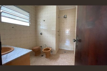 Casa à venda com 159m², 3 quartos e 4 vagas