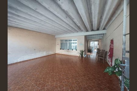 Casa à venda com 3 quartos, 150m² em Jardim Mangalot, São Paulo