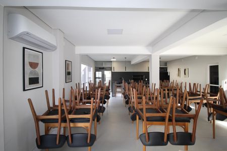 Apartamento para alugar com 50m², 2 quartos e 1 vagaÁrea comum - Salão de festas