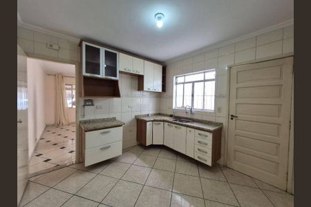 Casa à venda com 100m², 2 quartos e 2 vagas