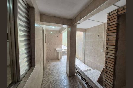Casa à venda com 100m², 2 quartos e 2 vagas