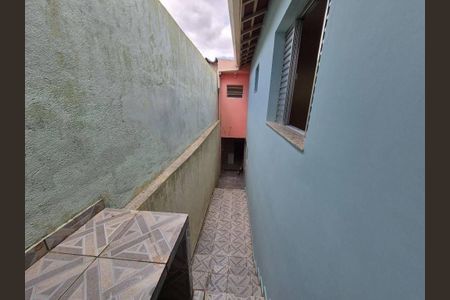 Casa à venda com 100m², 2 quartos e 2 vagas