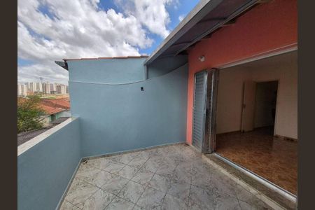 Casa à venda com 100m², 2 quartos e 2 vagas