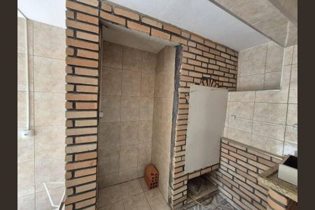 Casa à venda com 100m², 2 quartos e 2 vagas