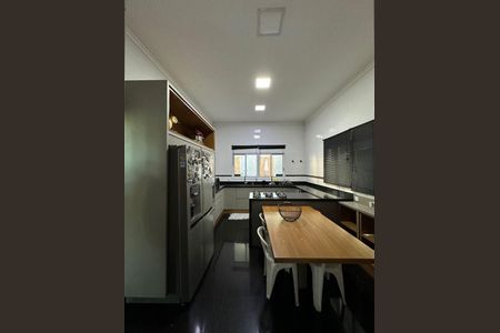 Casa à venda com 399m², 3 quartos e 4 vagas