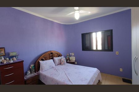 Casa à venda com 265m², 3 quartos e 10 vagas