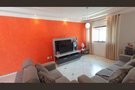 Casa à venda com 3 quartos, 265m² em Vila Pirituba, São Paulo