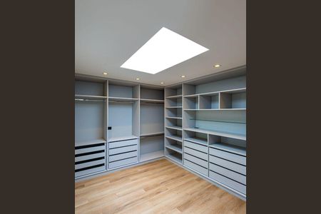 Casa à venda com 4 quartos, 400m² em Alphaville, Barueri